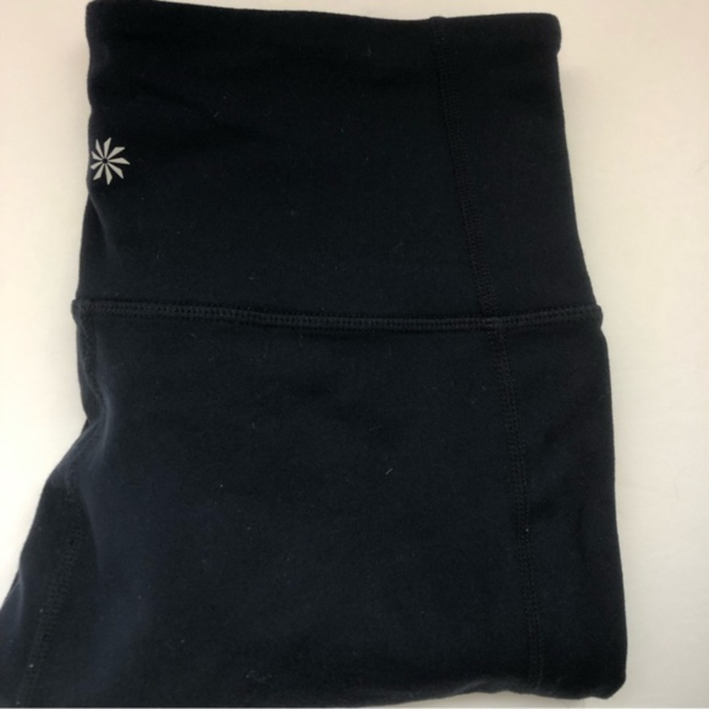 Athleta Women's Small Navy Blue Black Mesh Detail Capri Style Yoga Gym Leggings